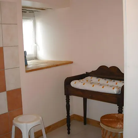 De Charme Portes De L'aubrac *